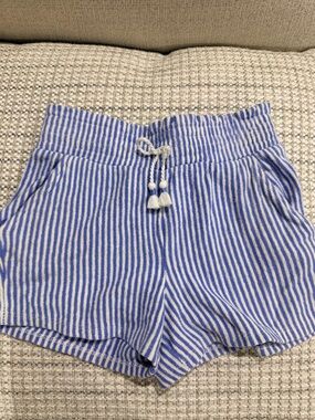 Tommy Bahama | Blue & White Striped Shorts Size 5/6